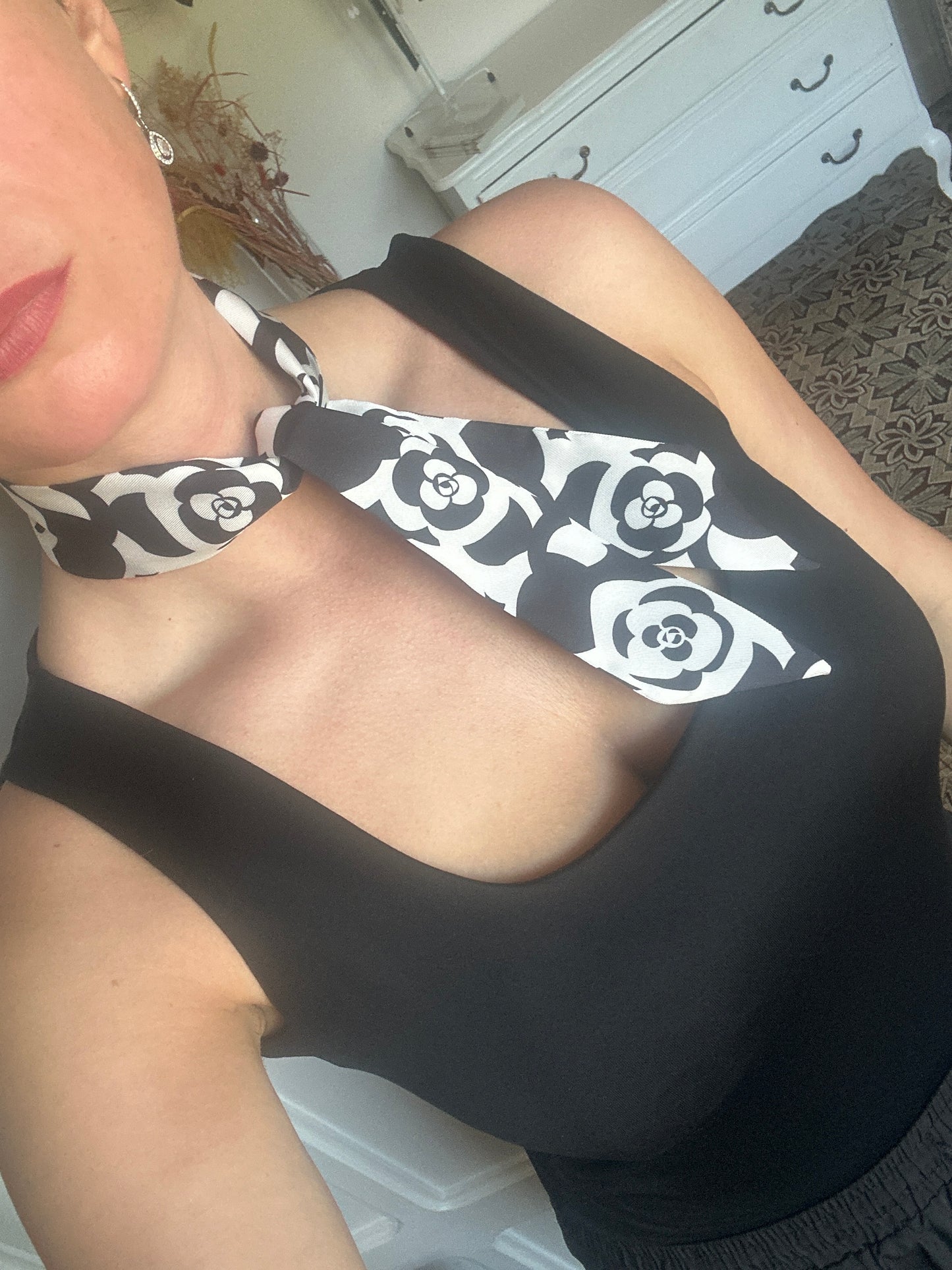 Le foulard multi-usage femme & chien