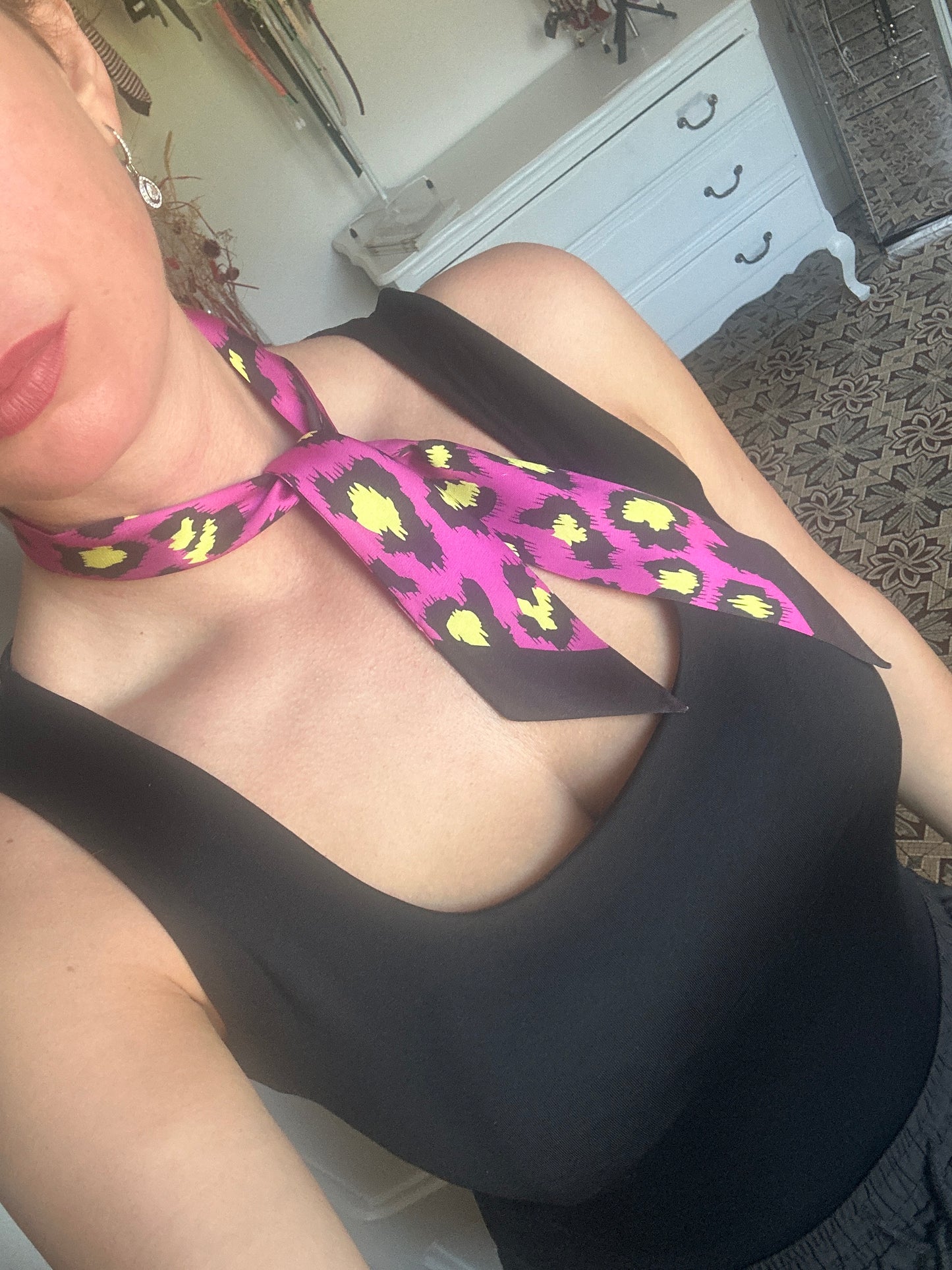 Le foulard multi-usage femme & chien