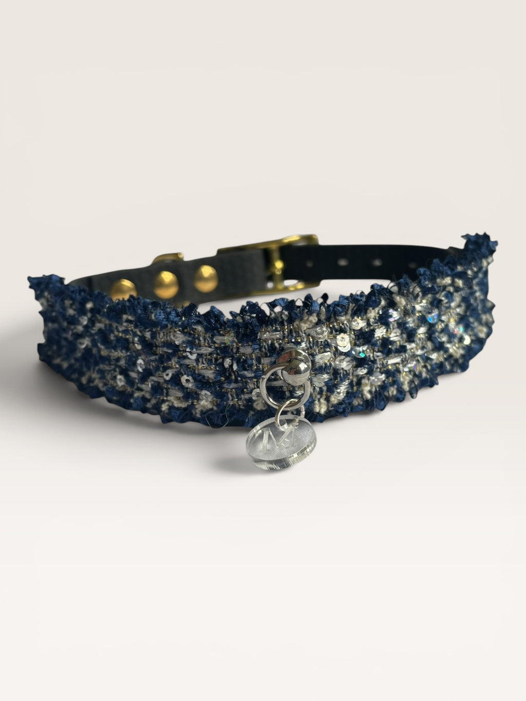 Collier de base pour décoration interchangeable